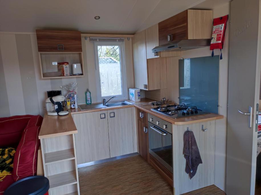 Kerlann 4 Etoiles Mobil Home 3 Chs 2 Sdb Pont Aven Finistere Bagian luar foto